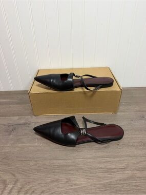 Used women Vince Gilia Hardware-Accent Leather Mules size 10